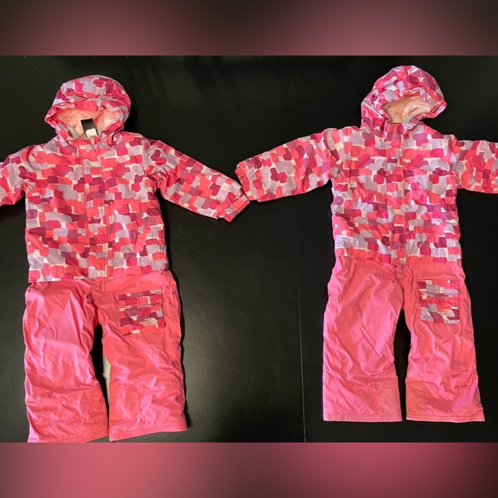Twin (X2) VGUC Northface 2T extend to fit 3T snowsuit.